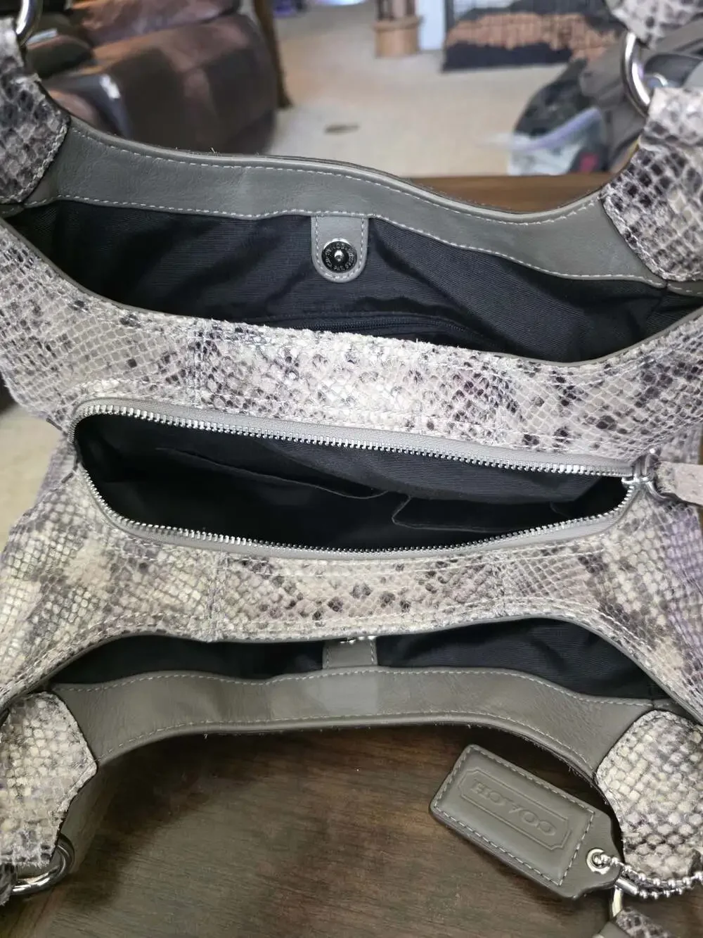 COACH Madison Maggie F19678 Grey Python Embossed Leather 3-Section Hobo Purse